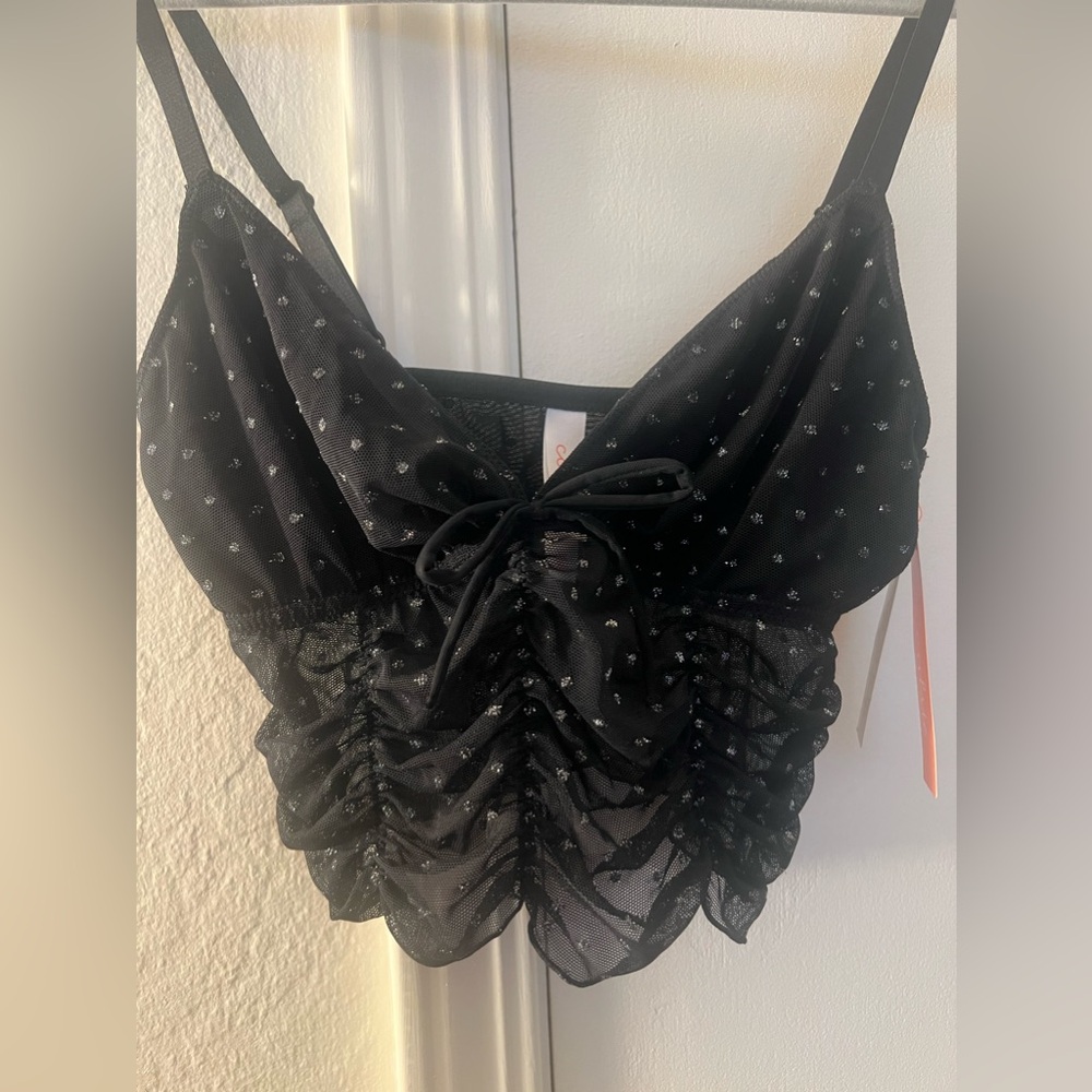 Black crop top